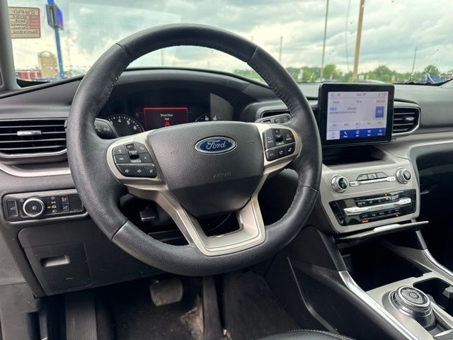 2024 Ford Explorer XLT Random Lake WI