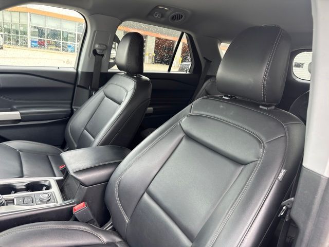 2024 Ford Explorer XLT Random Lake WI