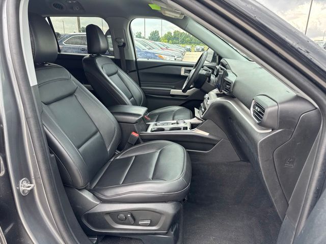 2024 Ford Explorer XLT Random Lake WI