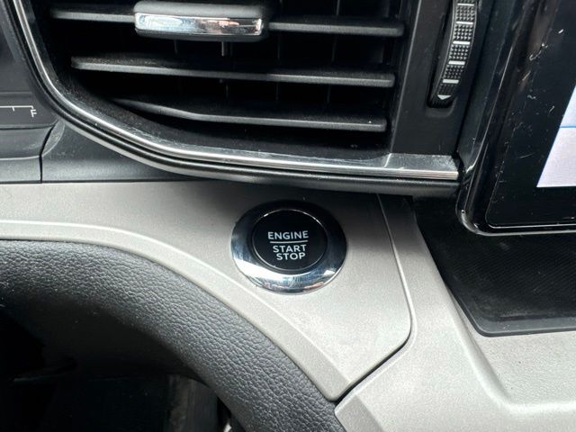2024 Ford Explorer XLT Random Lake WI