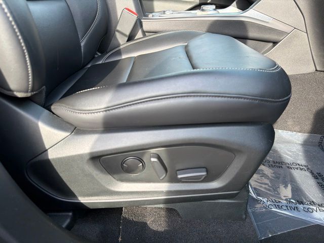 2024 Ford Explorer XLT Random Lake WI
