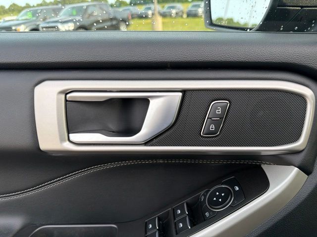 2024 Ford Explorer XLT Random Lake WI