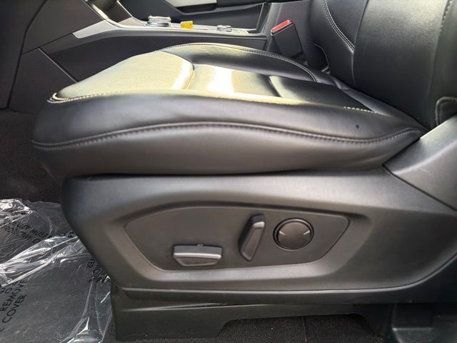 2024 Ford Explorer XLT Random Lake WI