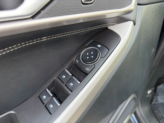 2024 Ford Explorer XLT Random Lake WI