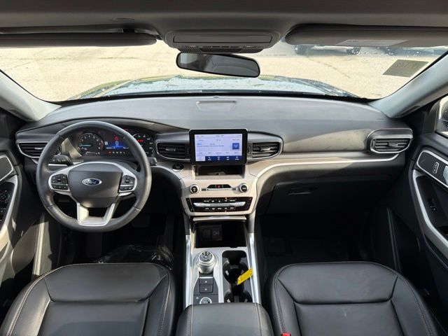 2024 Ford Explorer XLT Random Lake WI