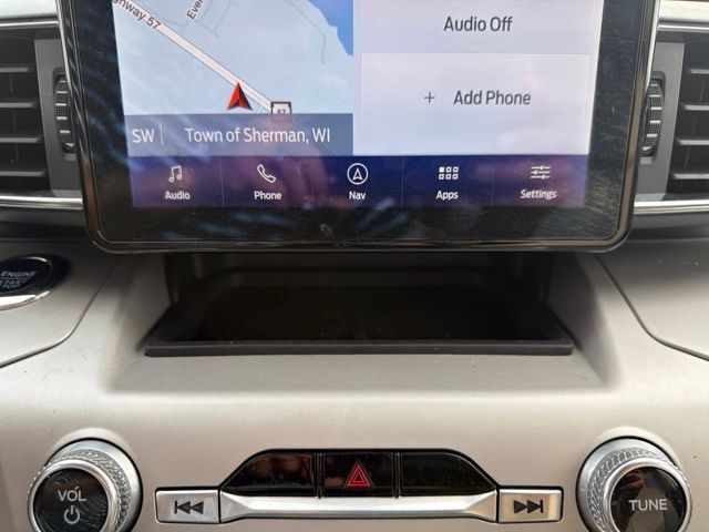2024 Ford Explorer XLT Random Lake WI
