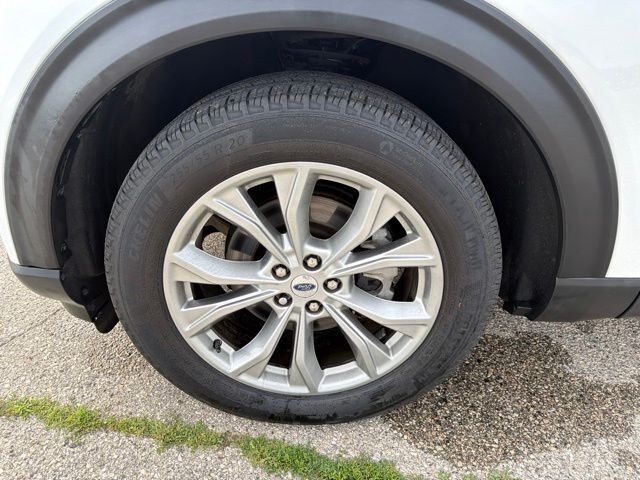 2024 Ford Explorer XLT Random Lake WI