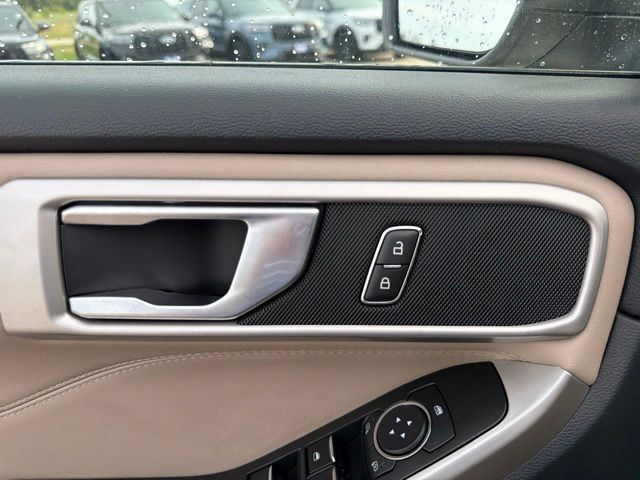 2024 Ford Explorer XLT Random Lake WI
