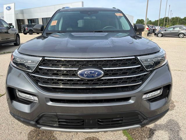 2024 Ford Explorer XLT Random Lake WI
