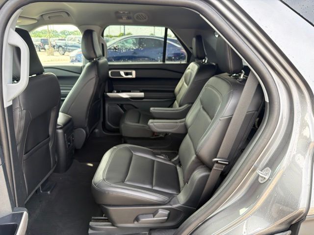 2024 Ford Explorer XLT Random Lake WI
