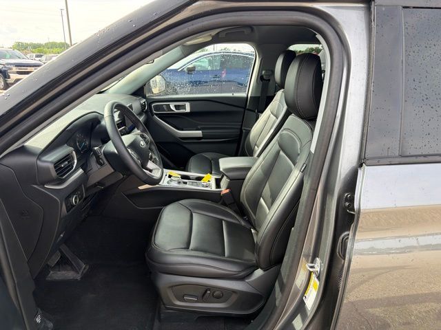 2024 Ford Explorer XLT Random Lake WI