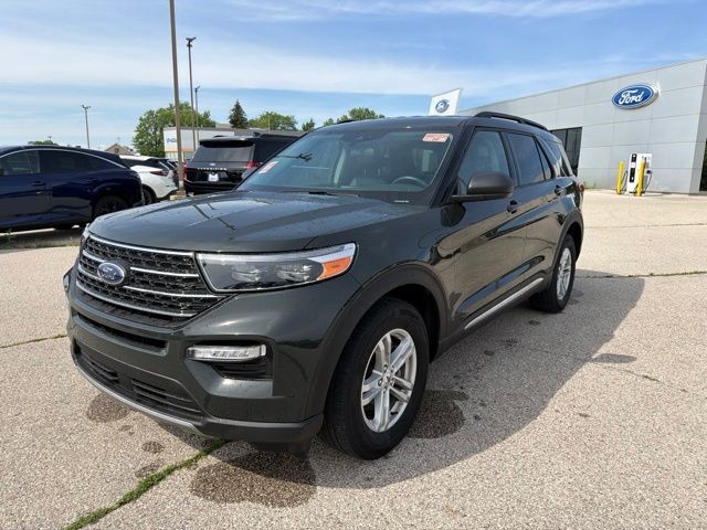 2024 Ford Explorer XLT Random Lake WI