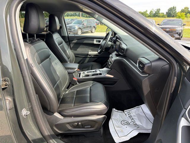 2024 Ford Explorer XLT Random Lake WI