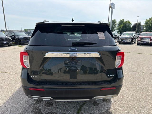 2024 Ford Explorer XLT Random Lake WI