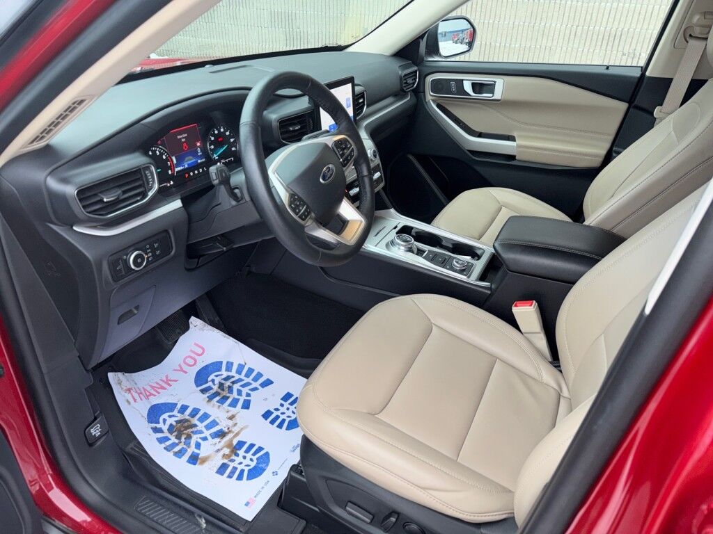 2024 Ford Explorer XLT Cooperstown NY