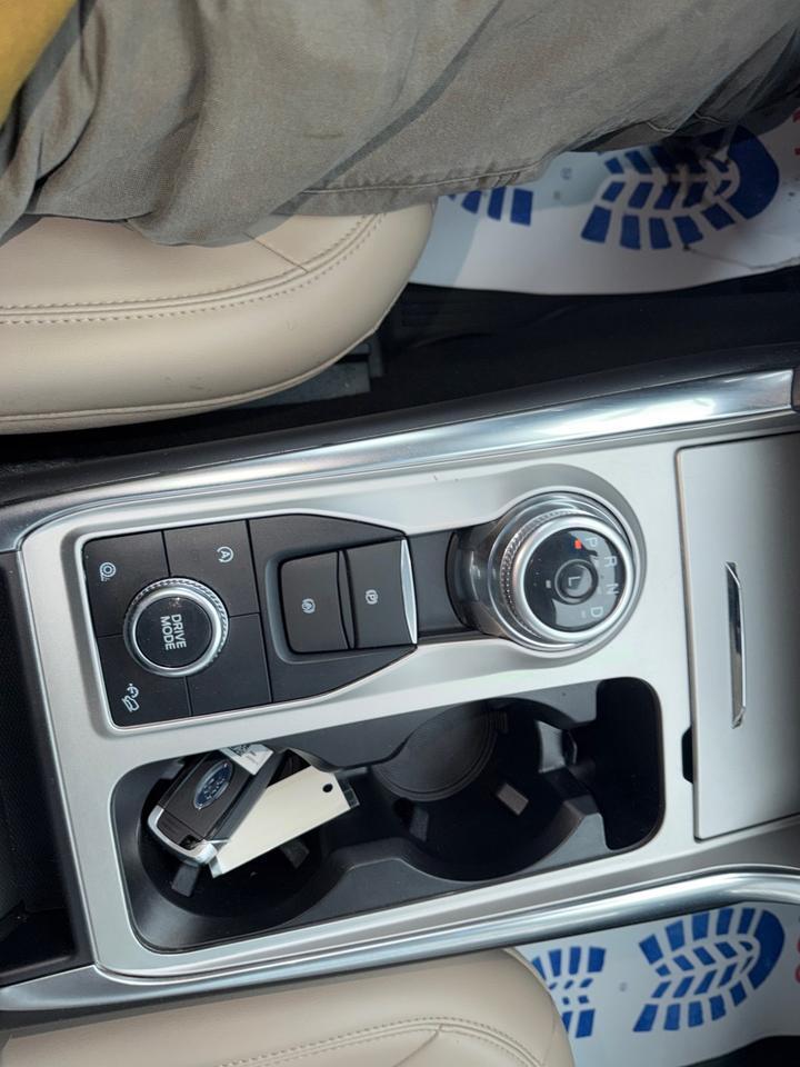 2024 Ford Explorer XLT Cooperstown NY