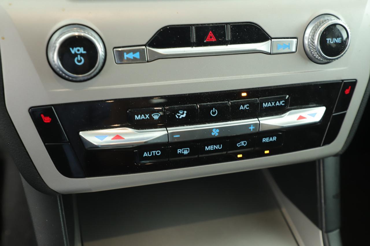 2024 Ford Explorer XLT New Braunfels TX