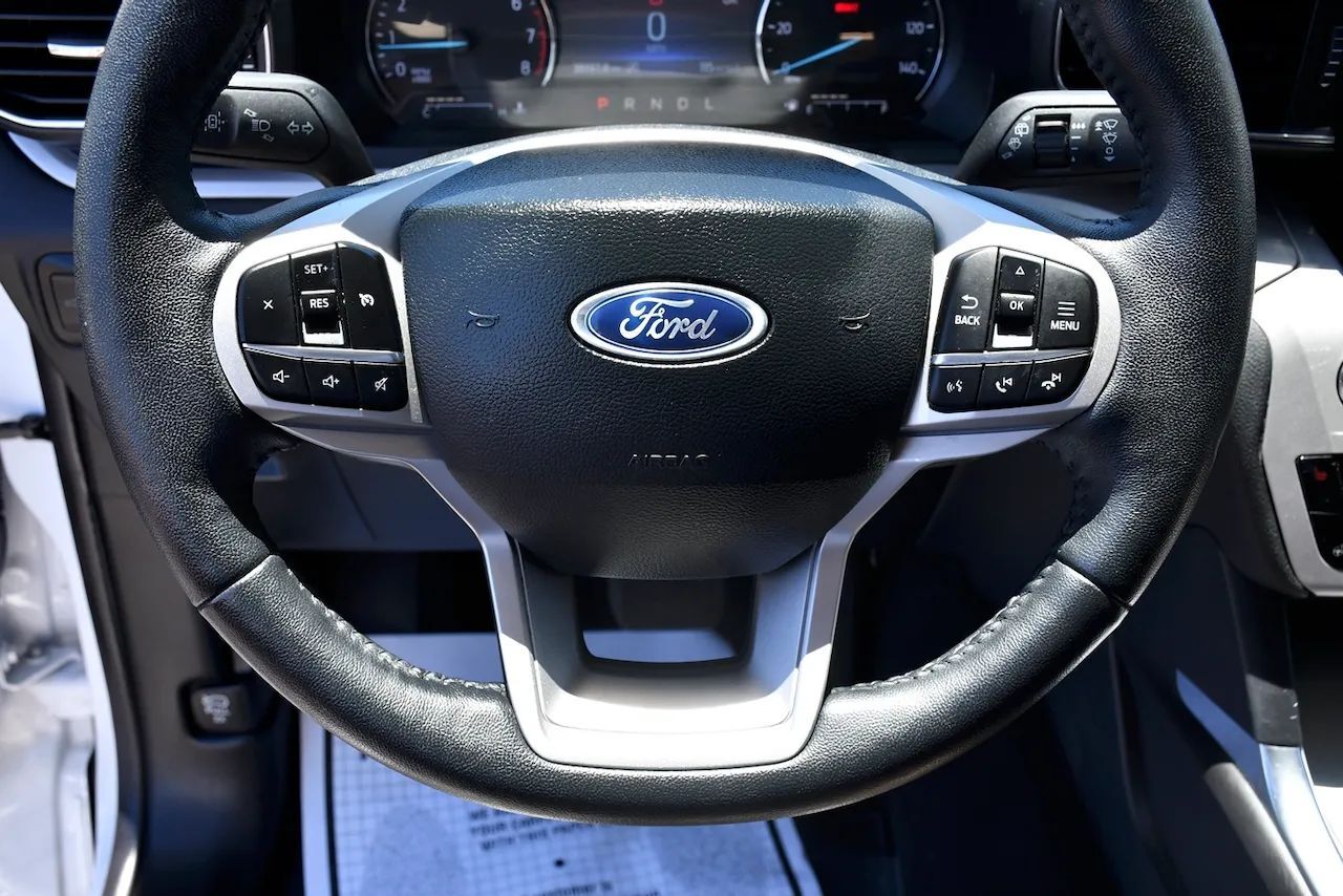 2024 Ford Explorer XLT Sport Utility 4D Doral FL