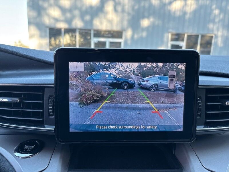 2024 Ford Explorer XLT w/THREE-ROW LEATHER Seffner FL