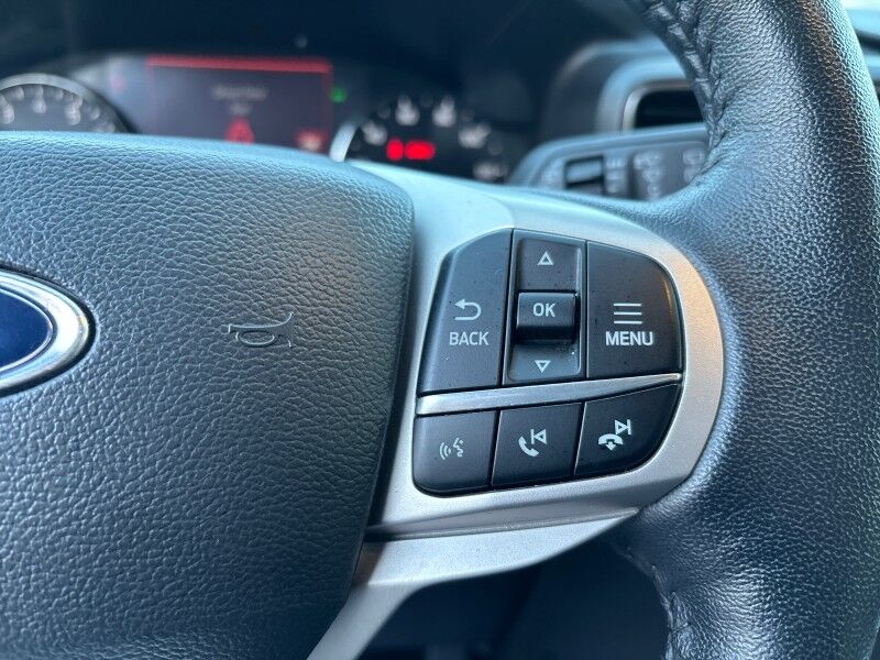 2024 Ford Explorer XLT w/THREE-ROW LEATHER Seffner FL