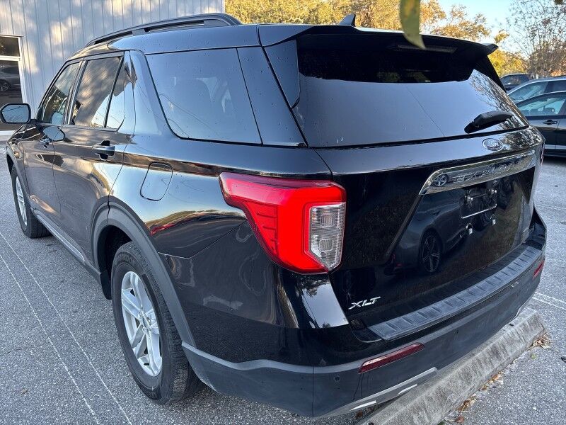 2024 Ford Explorer XLT w/THREE-ROW LEATHER Seffner FL