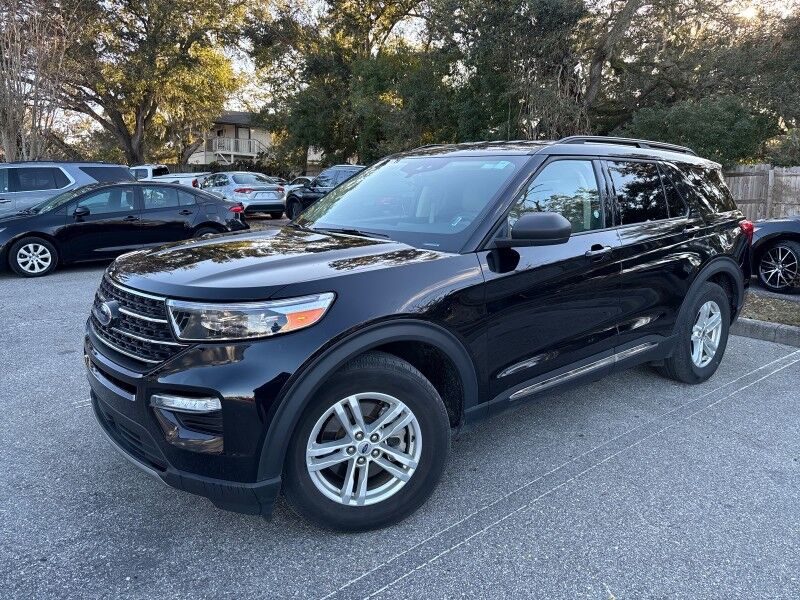2024 Ford Explorer XLT w/THREE-ROW LEATHER Seffner FL