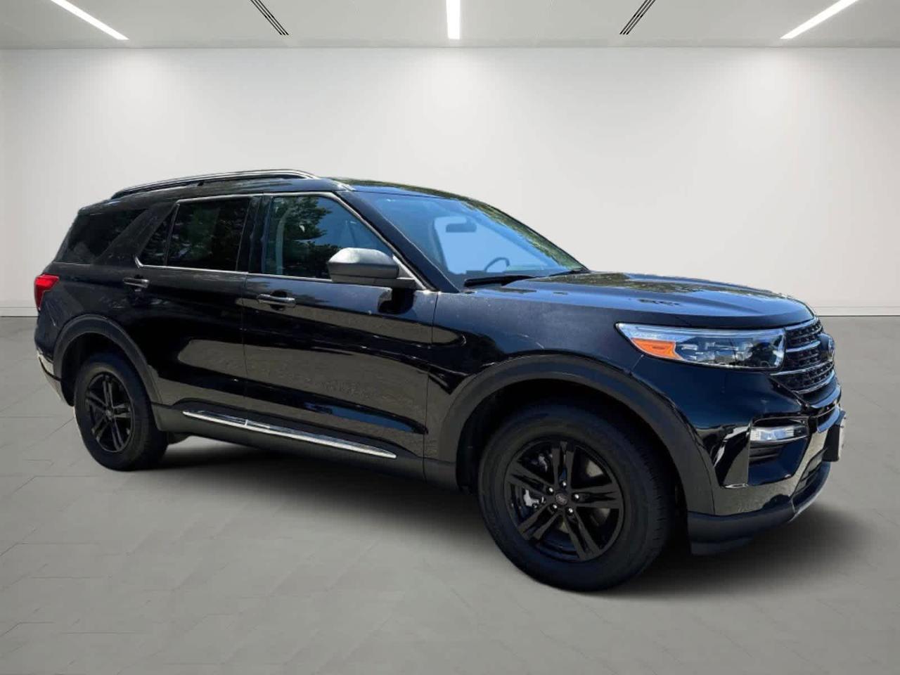 2024 Ford Explorer XLT Plymouth MA