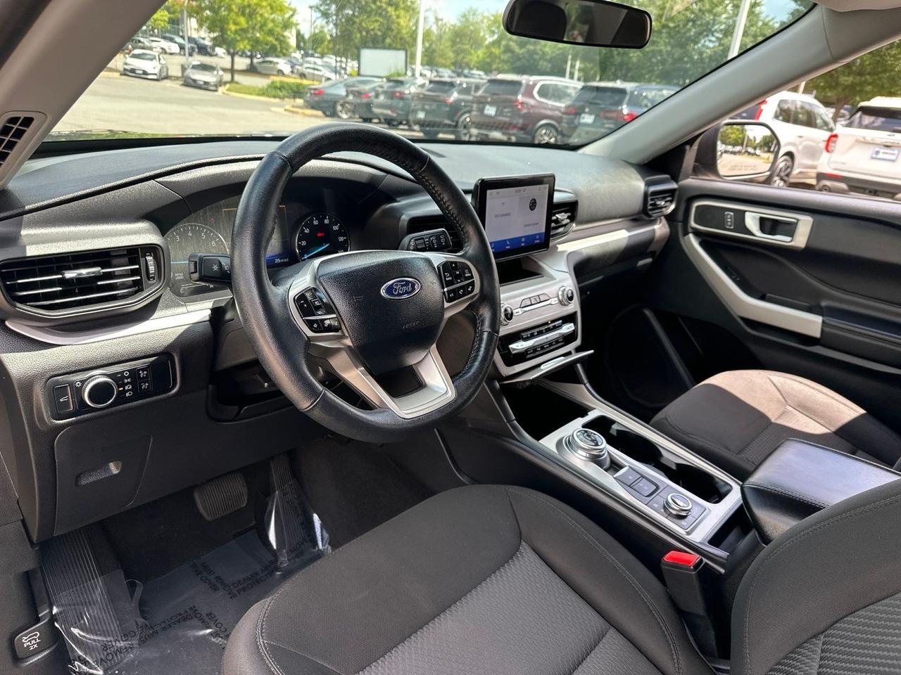 2024 Ford Explorer XLT Chantilly VA