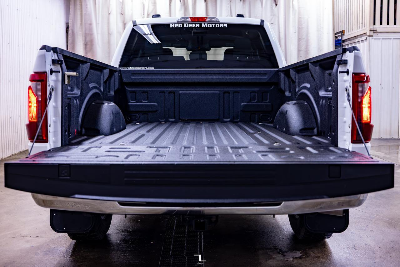 2024 Ford F-150 4x4 Crew Cab XL Nav BCam PSeat Red Deer AB