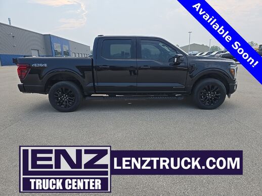 2024_Ford_F-150_4x4 SuperCrew Lariat_ Fond du Lac WI