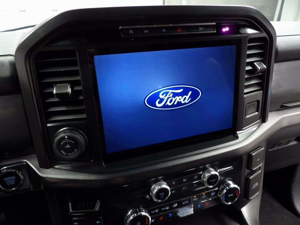 2024 Ford F-150 4x4 SuperCrew Lariat Fond du Lac WI