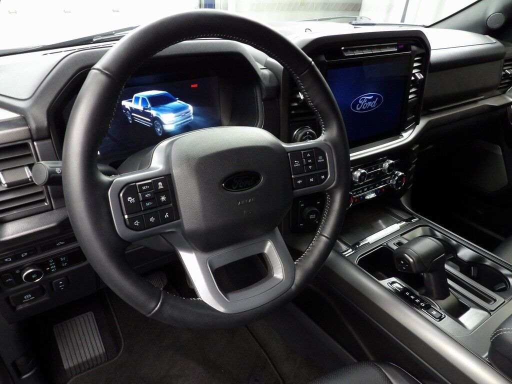 2024 Ford F-150 4x4 SuperCrew Lariat Fond du Lac WI