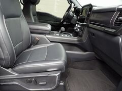 2024 Ford F-150 4x4 SuperCrew Lariat Fond du Lac WI