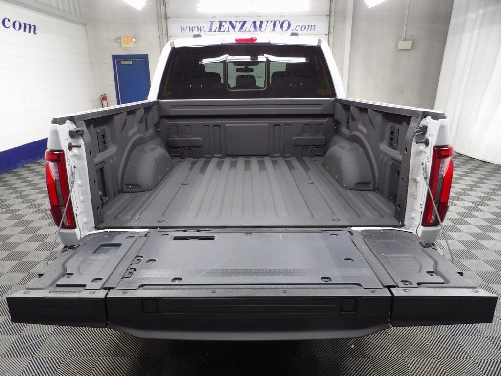 2024 Ford F-150 4x4 SuperCrew Lariat Fond du Lac WI