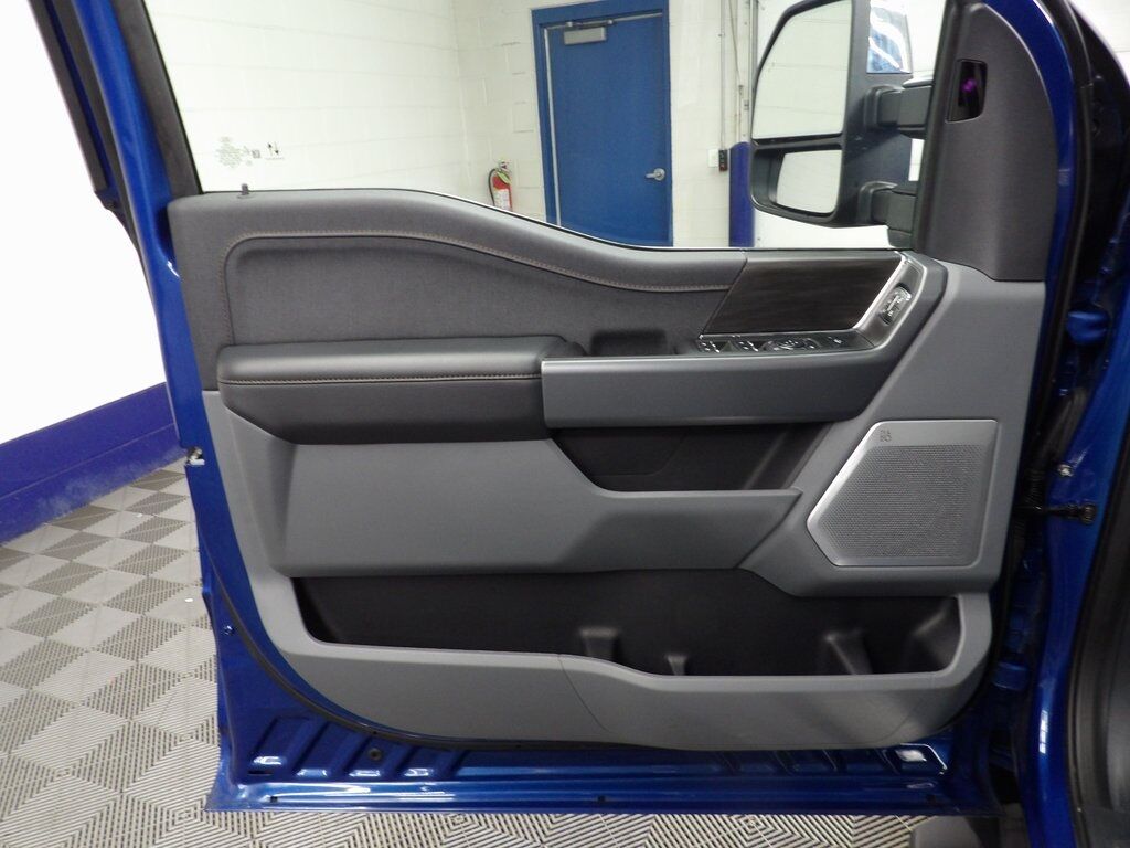 2024 Ford F-150 4x4 SuperCrew Lariat Fond du Lac WI