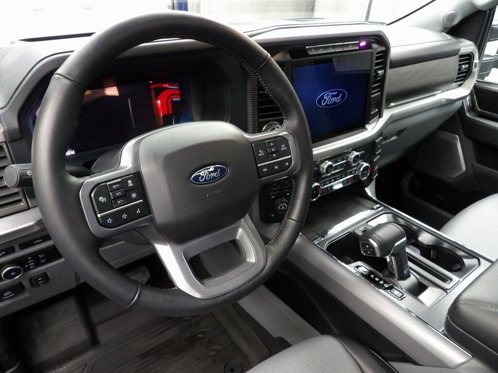 2024 Ford F-150 4x4 SuperCrew Lariat Fond du Lac WI