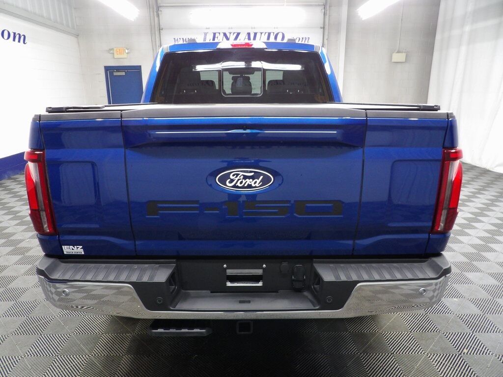 2024 Ford F-150 4x4 SuperCrew Lariat Fond du Lac WI