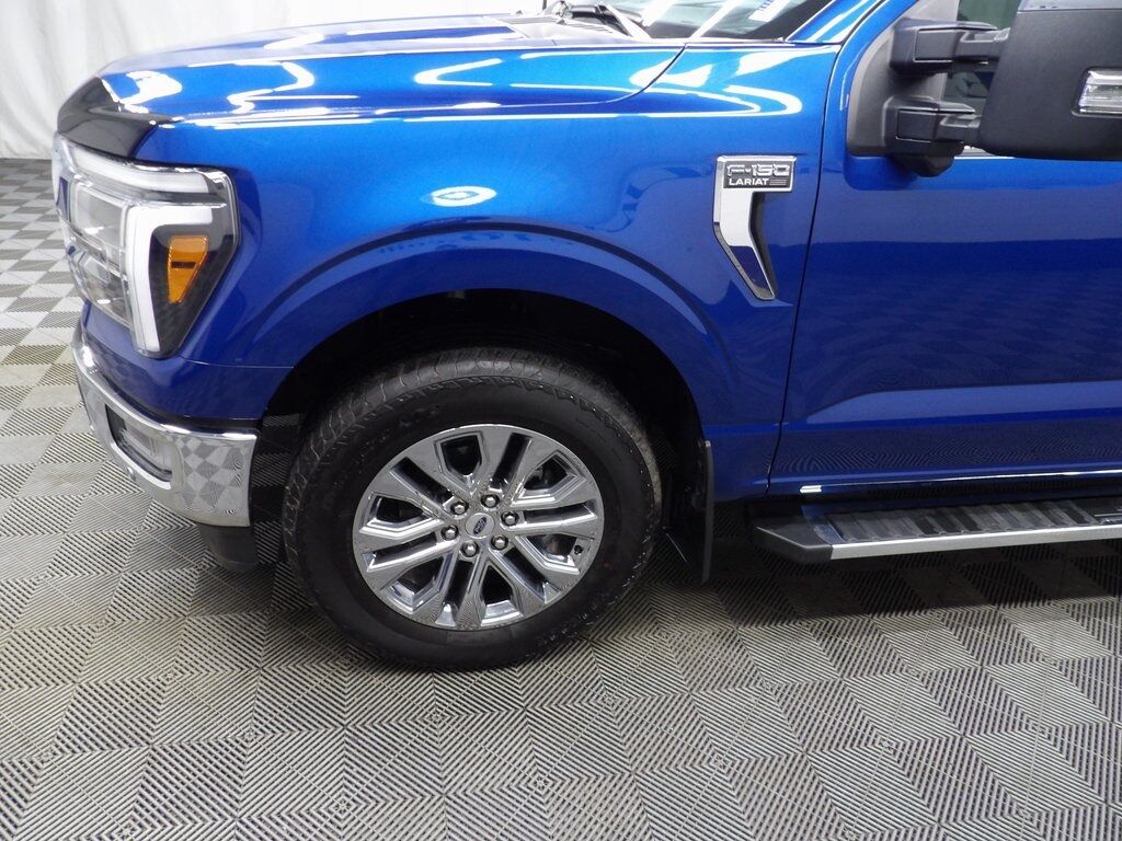 2024 Ford F-150 4x4 SuperCrew Lariat Fond du Lac WI