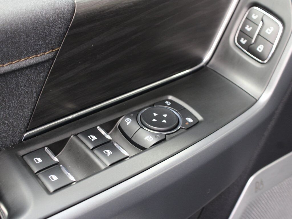 2024 Ford F-150 4x4 SuperCrew Lariat Fond du Lac WI