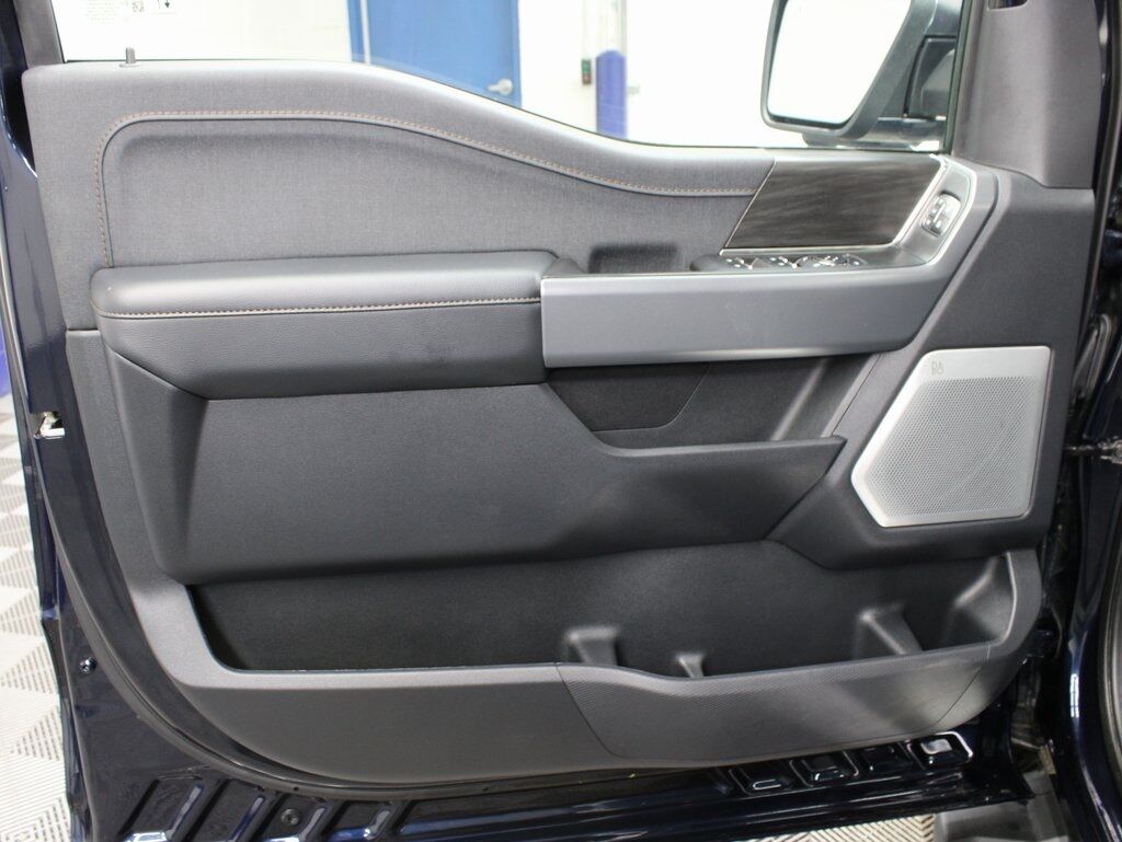 2024 Ford F-150 4x4 SuperCrew Lariat Fond du Lac WI