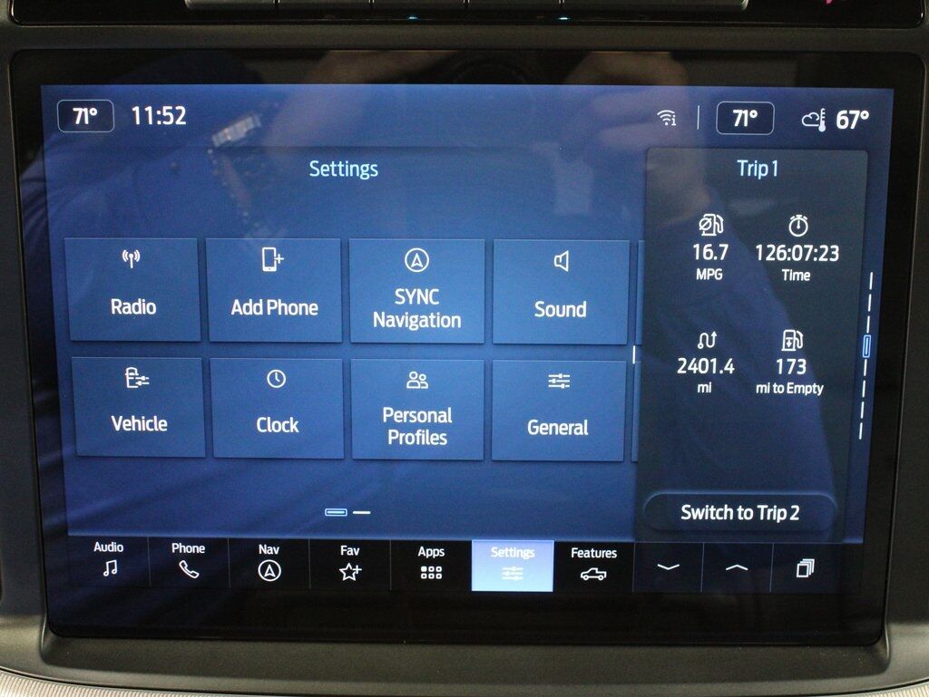 2024 Ford F-150 4x4 SuperCrew Lariat Fond du Lac WI