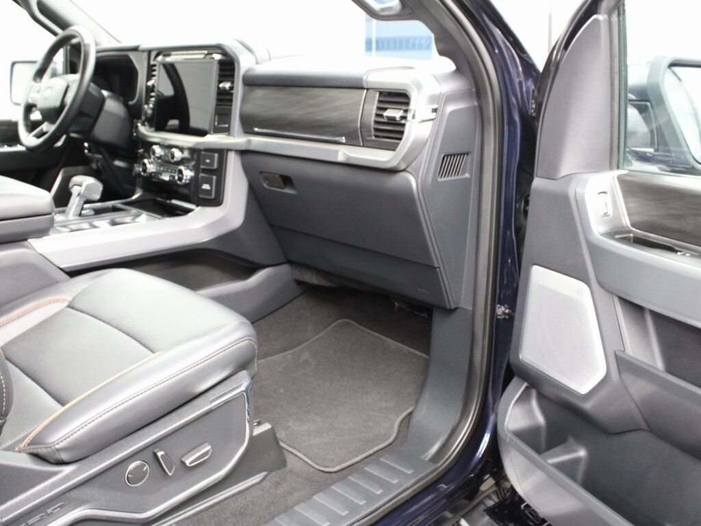 2024 Ford F-150 4x4 SuperCrew Lariat Fond du Lac WI