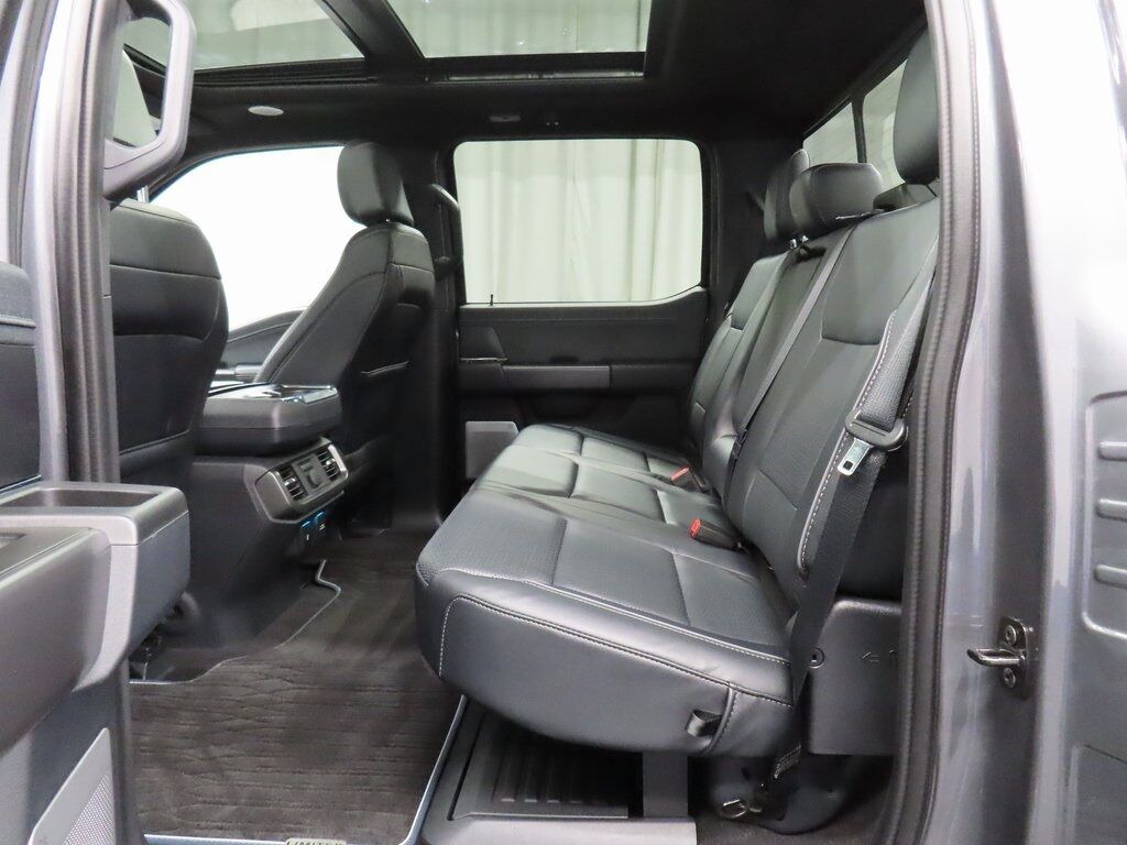2024 Ford F-150 4x4 SuperCrew Lariat Fond du Lac WI
