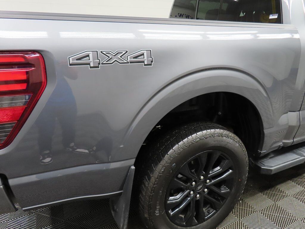 2024 Ford F-150 4x4 SuperCrew Lariat Fond du Lac WI