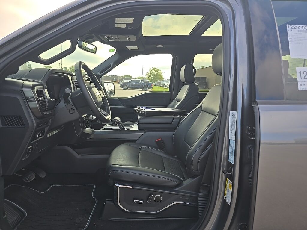 2024 Ford F-150 4x4 SuperCrew Lariat Fond du Lac WI