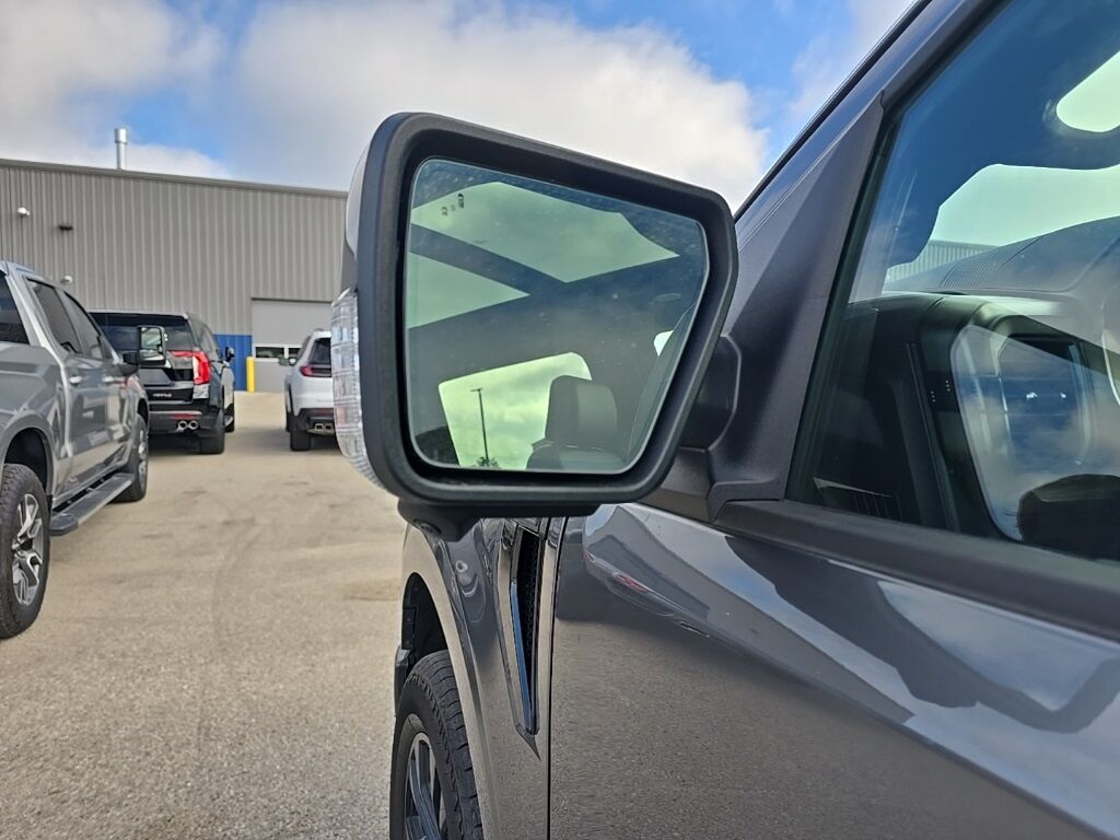 2024 Ford F-150 4x4 SuperCrew Lariat Fond du Lac WI
