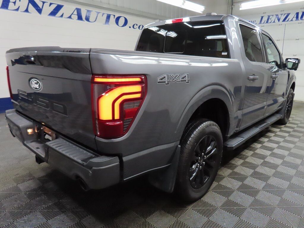 2024 Ford F-150 4x4 SuperCrew Lariat Fond du Lac WI