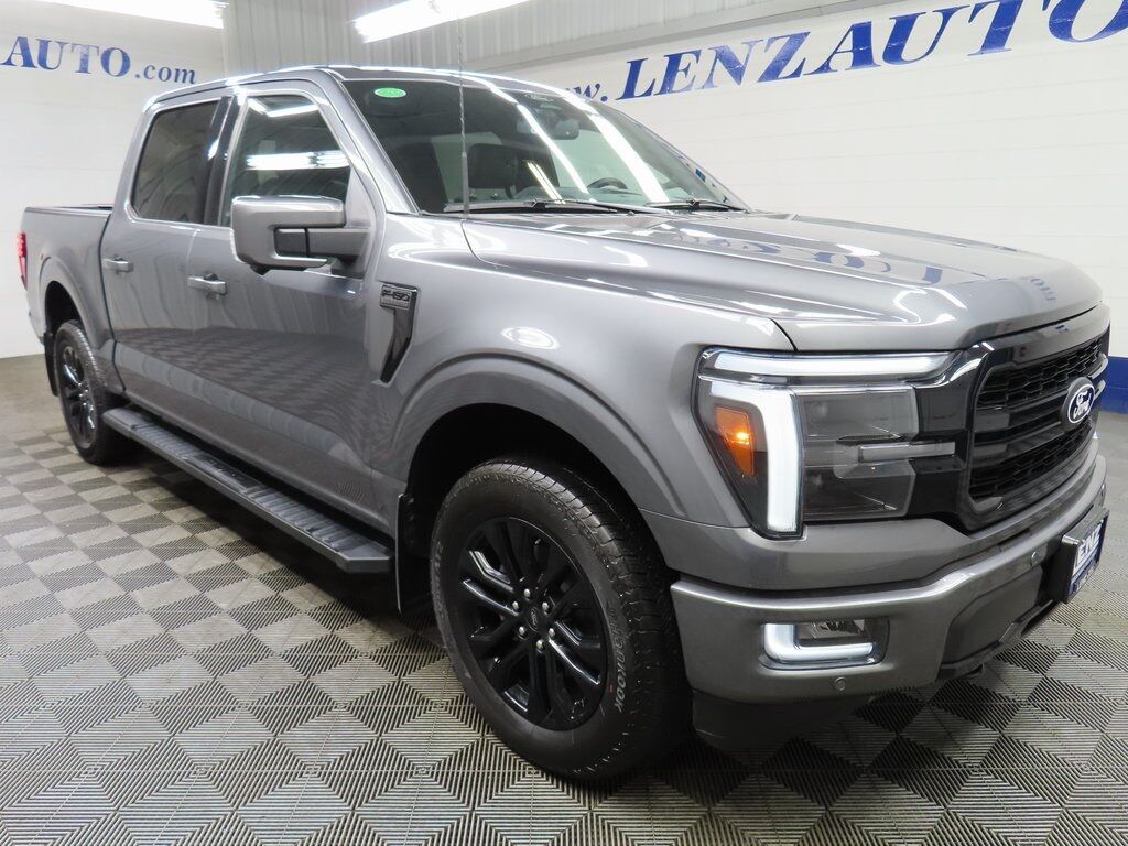 2024 Ford F-150 4x4 SuperCrew Lariat Fond du Lac WI