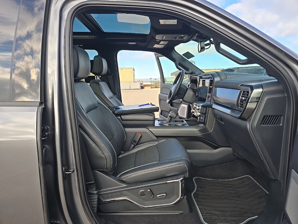 2024 Ford F-150 4x4 SuperCrew Lariat Fond du Lac WI