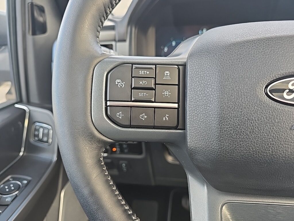 2024 Ford F-150 4x4 SuperCrew Lariat Fond du Lac WI